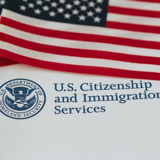 Логотип @ebgreencard - EB绿卡申请与排期