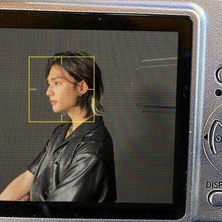 Логотип @ed_moments_skz - 𝘤𝘶𝘵𝘴 𝘸𝘪𝘵𝘩 𝘚𝘵𝘳𝘢𝘺 𝘬𝘪𝘥𝘴