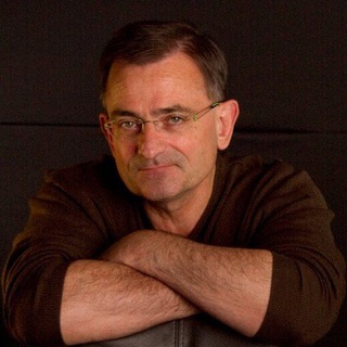 Логотип @eddiehobbsirl - Eddie Hobbs