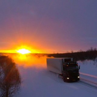 Логотип @edet_ded - Едет Дед