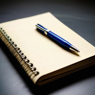 Логотип @editornoteschannel - Словесный лабиринт