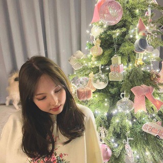 Логотип @editsskpopp - ☃️Ediᴛs ᴋᴩᴏᴩ❄️