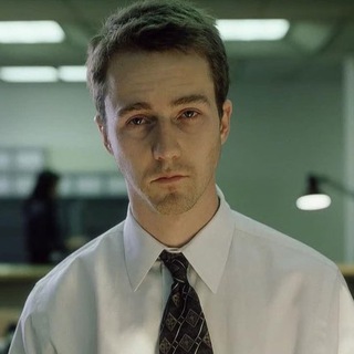 Логотип @edphilosophy - философия Эдварда Нортона