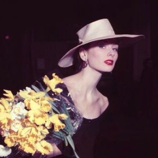 Логотип @educationgo - Образование