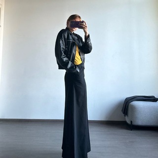 Логотип @effectwordsmith - эффект wordsmith