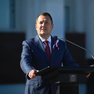 Логотип @egorovmb - Максим Егоров