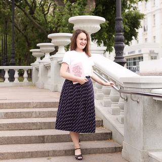 Логотип @ekattsy_read - Книжное путешествие