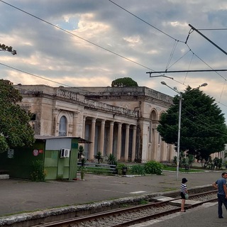 Логотип @ekhotysachi - Эхо тысячи вокзалов