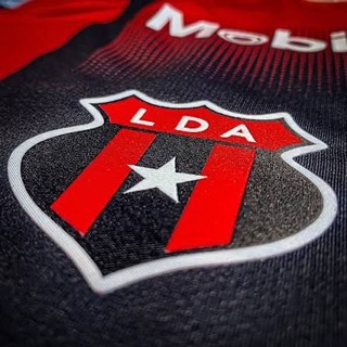 Логотип @elcanaldesugente - LD Alajuelense ♥️🖤🦁 | 31 veces campeón y Tricampeón Centroamericano 🏆🏆🏆