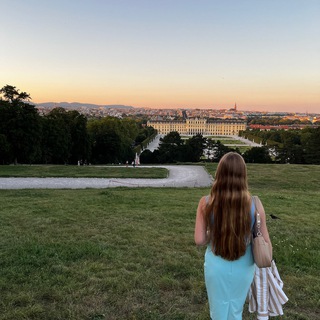 Логотип @elena_about - Хроники одной Лены