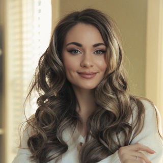 Логотип @elena_in_usa - 🇺🇸 Елена | Адаптация и Жизнь в США