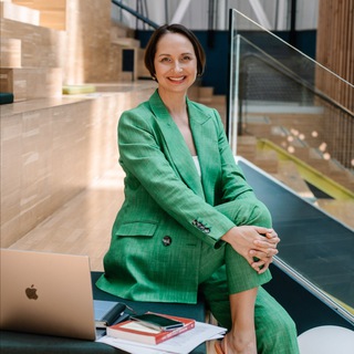 Логотип @elena_kapralova - ЕЛЕНА КАПРАЛОВА. ИСПАНИЯ. ХЕСТОР. ИММИГРАЦИЯ. ВНЖ. ЦИФРОВЫЕ КОЧЕВНИКИ.