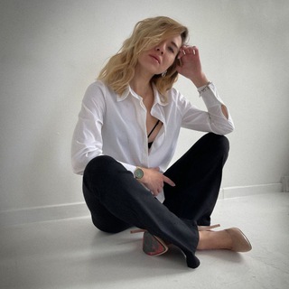Логотип @elena_nemecz - Елена Немец