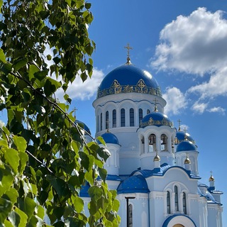 Логотип @elenaaksenova51 - ☦️Азы Православия☦️