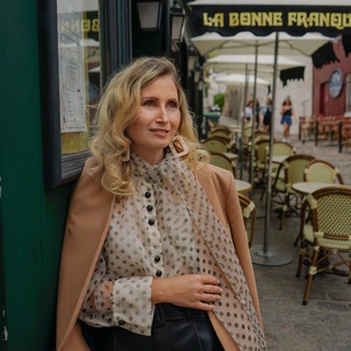 Логотип @elenagidparis - elena_gidparis 🌞