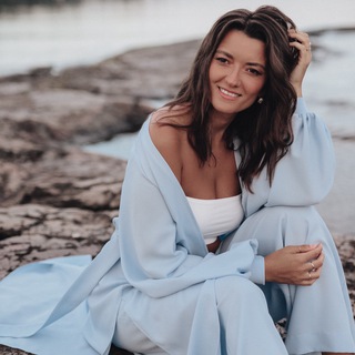 Логотип @elenagrabenkoo - _elenagrabenko_