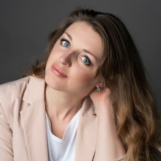 Логотип @elenasekste_prospeech - Pro речь, голос и актерское мастерство