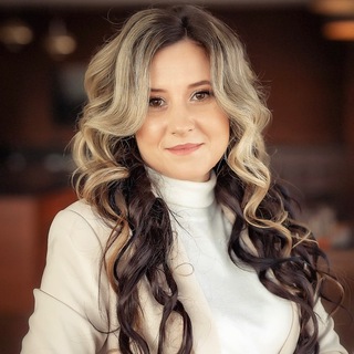 Логотип @elenasolzhnews - Про продажи в инфобизнесе. Елена Солженикина.