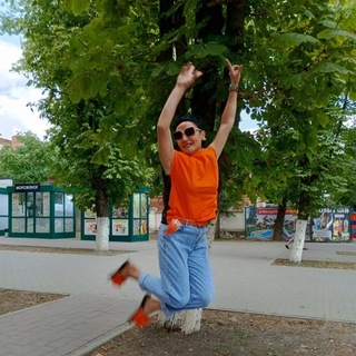 Логотип @elenasuhostavskaya - Я в моменте...