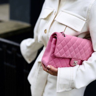 Логотип @elit_brands - Elit__brands . Бренды люкс и топ качества! 💯🔝