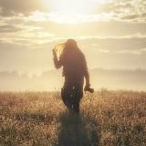 Логотип @elizzbad_photo - Elizzbad Tрип