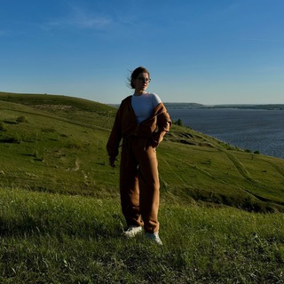 Логотип @ell2ls - ell with two Ls