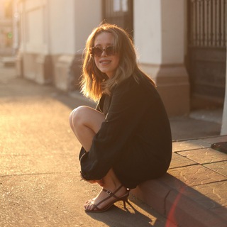 Логотип @ell_platonova - EAT. DRINK. WALK. READ.