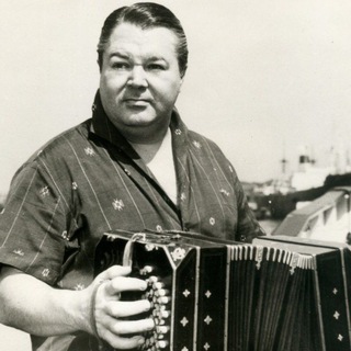 Логотип @elmorochodelabastoymas - Tango Music