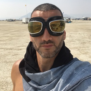 Логотип @elnureminow - Elnur Eminow