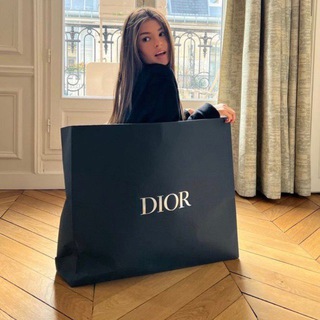 Логотип @eme_me_me - Ты меня купишь