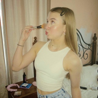 Логотип @emiliawaterski - Emily Lifestyle🤎