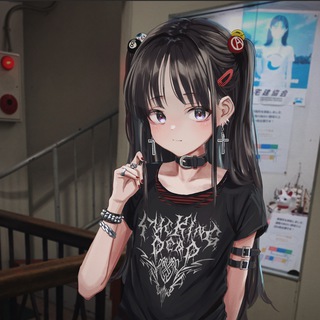 Логотип @emo_revolution - эмо революция