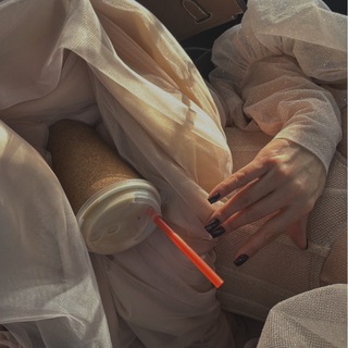 Логотип @emotivets - Разреши себе чувства ®️