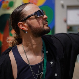 Логотип @emvbrand - E.M.V. Brand