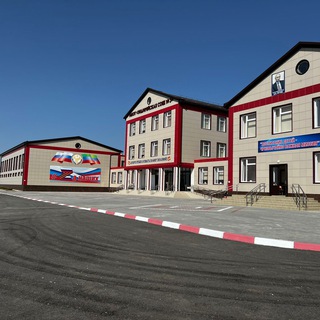 Логотип @endirei3 - МКОУ « Эндирейская СОШ №3 »