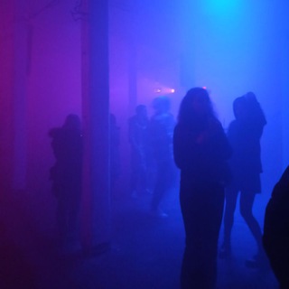 Логотип @endless_dance - бесконечная дискотека