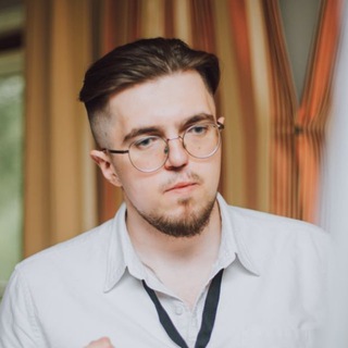 Логотип @engineering_manager - Инженер и Менеджер