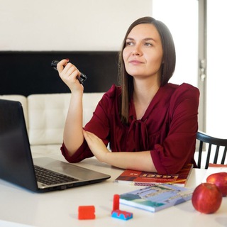 Логотип @english_ms_eugenia - English with Ms.Eugenia🇬🇧| B1-B2 английский онлайн