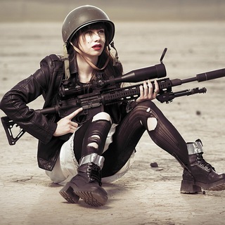 Логотип @enjoythed - Enjoy the Decline