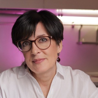 Логотип @enneagram1 - Виктория Храмойкина. Психолог. Коуч. Тренер. Эннеаграмма. Персонализация. Типирование и карта развития личности🌿