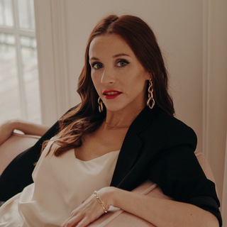 Логотип @eos_tarot - Eos Tarot | Эос Таро