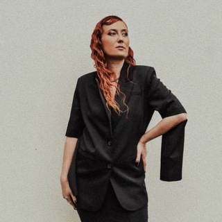 Логотип @erazdobreeva - RAZDOBREEVA печатает …