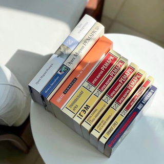 Логотип @erichmariaremarquepublic - Эрих Мария Ремарк