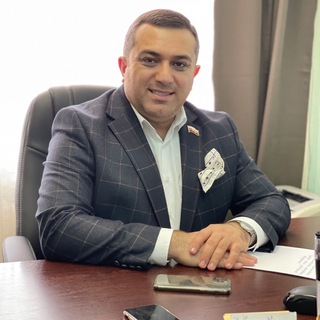 Логотип @erikarutunov - Эрик Арутюнов