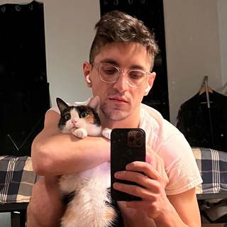 Логотип @eriksonezra - Ezra has something to say