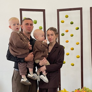 Логотип @erinrtes - Моменты маленькой семьи 🤍🤎