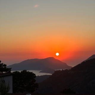 Логотип @ernst_liza - ОДИССЕЯ