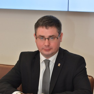 Логотип @erohin_mihail_econom_bryansk - Ерохин Михаил директор департамента экономразвития Брянской области