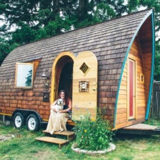 Логотип @escuelalohas - ESCUELA LOHAS