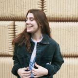 Логотип @eshanuchattt - круговорот обсуждений!